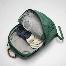 Load image into Gallery viewer, Fjallraven - Raven 28