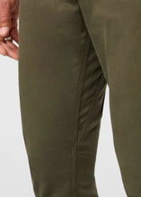 Load image into Gallery viewer, Duer - Relaxed Taper No Sweat Pant - Army Green