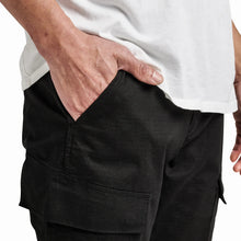 Load image into Gallery viewer, Roark - Campover Cargo Pant - Black