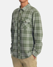 Load image into Gallery viewer, RVCA - Vacancy Long Sleeve Shirt