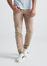 Load image into Gallery viewer, Duer - Slim Fit No Sweat Pant - Desert Khaki