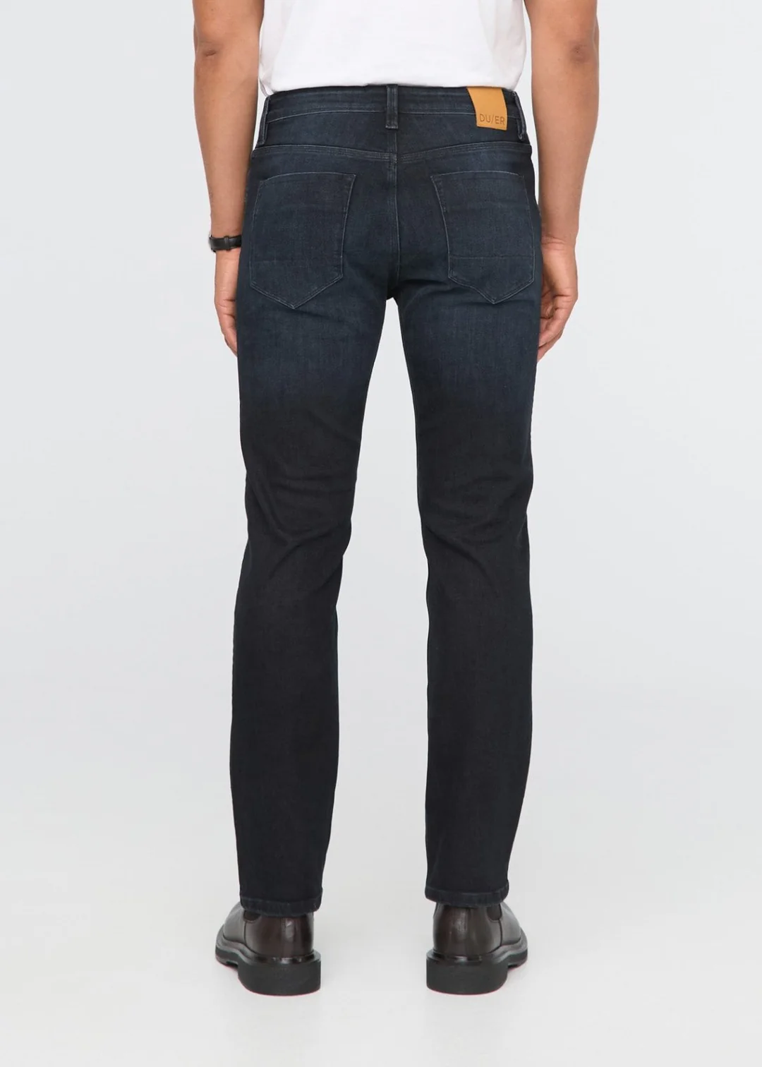 Duer - Performance Denim+ - Straight Fit - Carbon Stone
