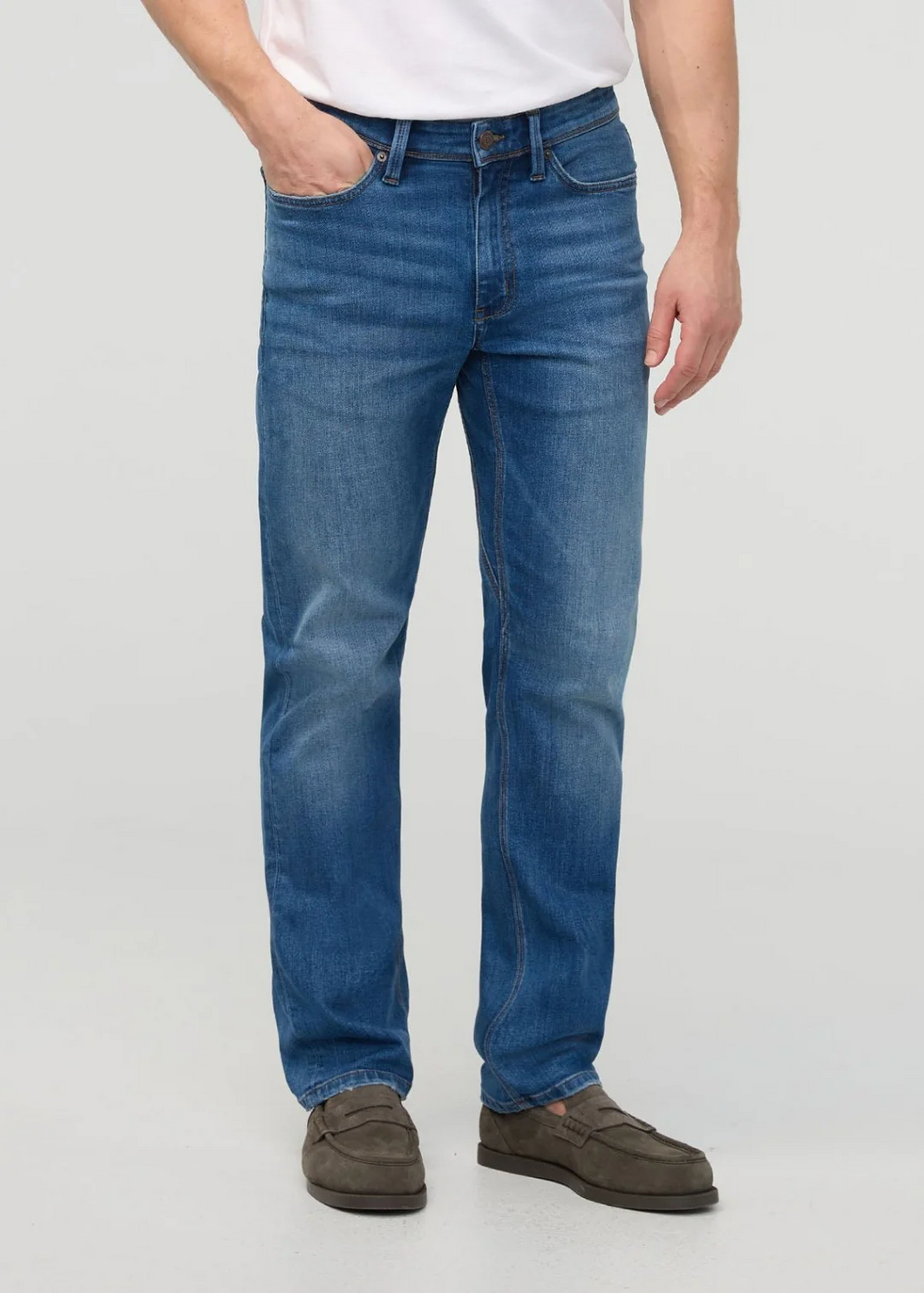 Duer - Performance Denim+ - Straight Fit - Alpine Indigo