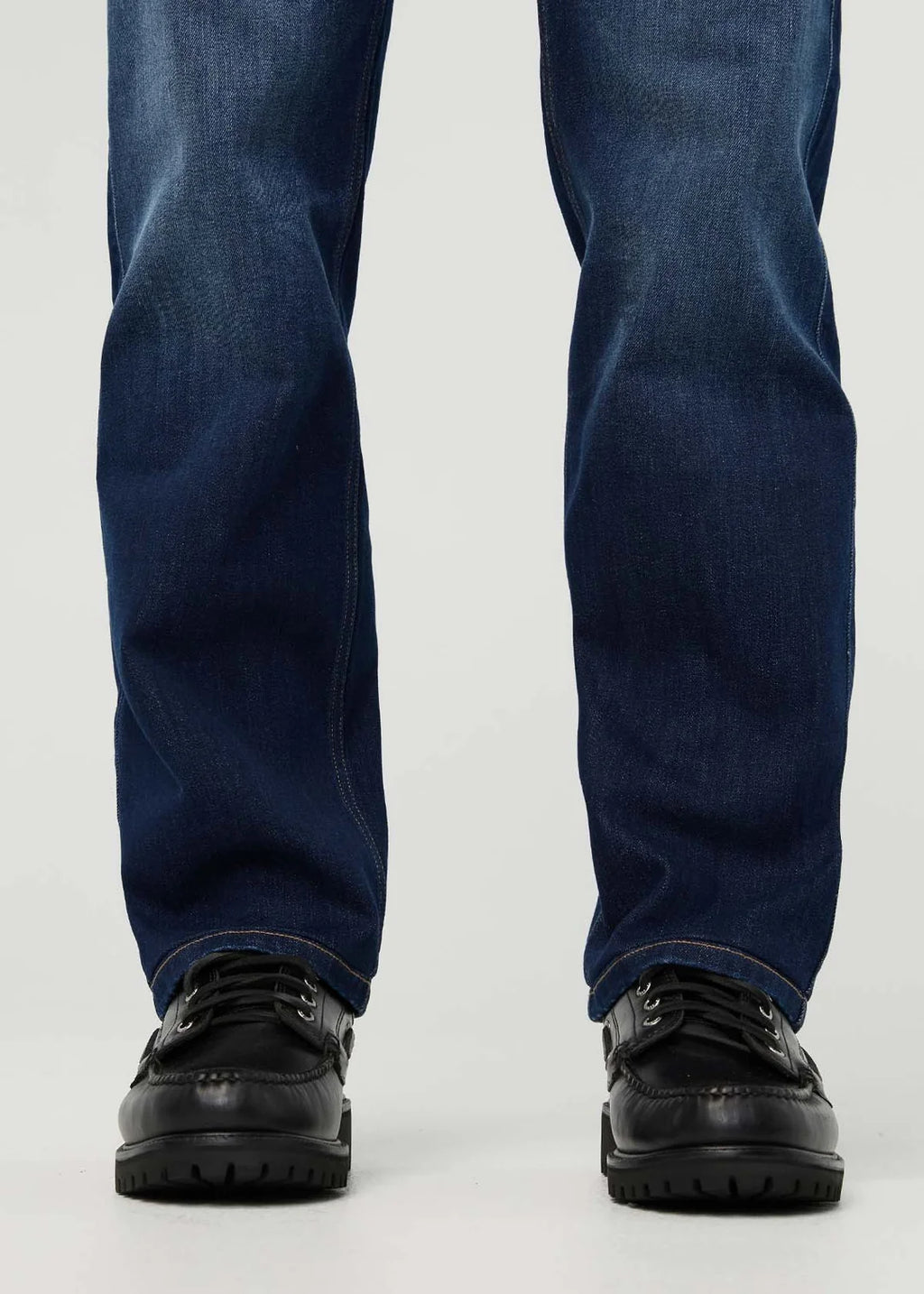 Duer - Performance Denim+ - Straight - Heritage Indigo