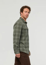 Load image into Gallery viewer, Duer Performance Flannel Overshirt