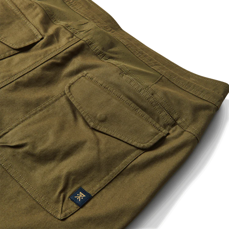 Roark - Layover Traveler Short