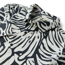 Load image into Gallery viewer, Roark - Bless Up Breathable Stretch Shirt