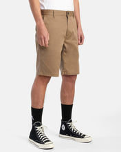 Load image into Gallery viewer, RVCA - Weekend Stretch Shorts