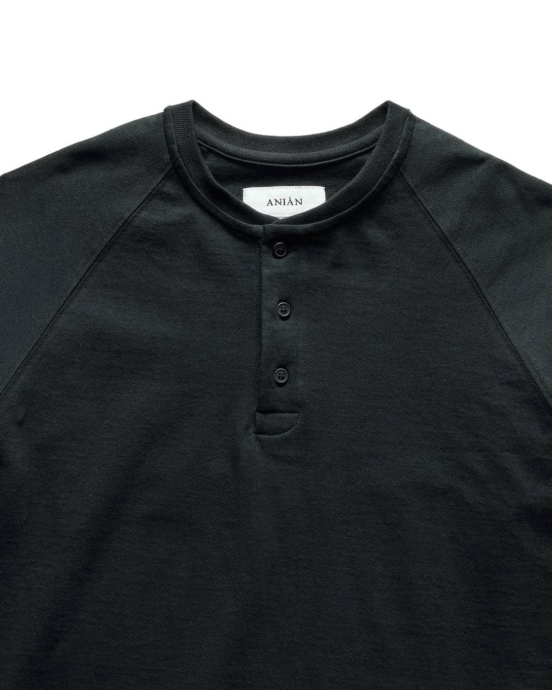 Anian - The Circular Henley