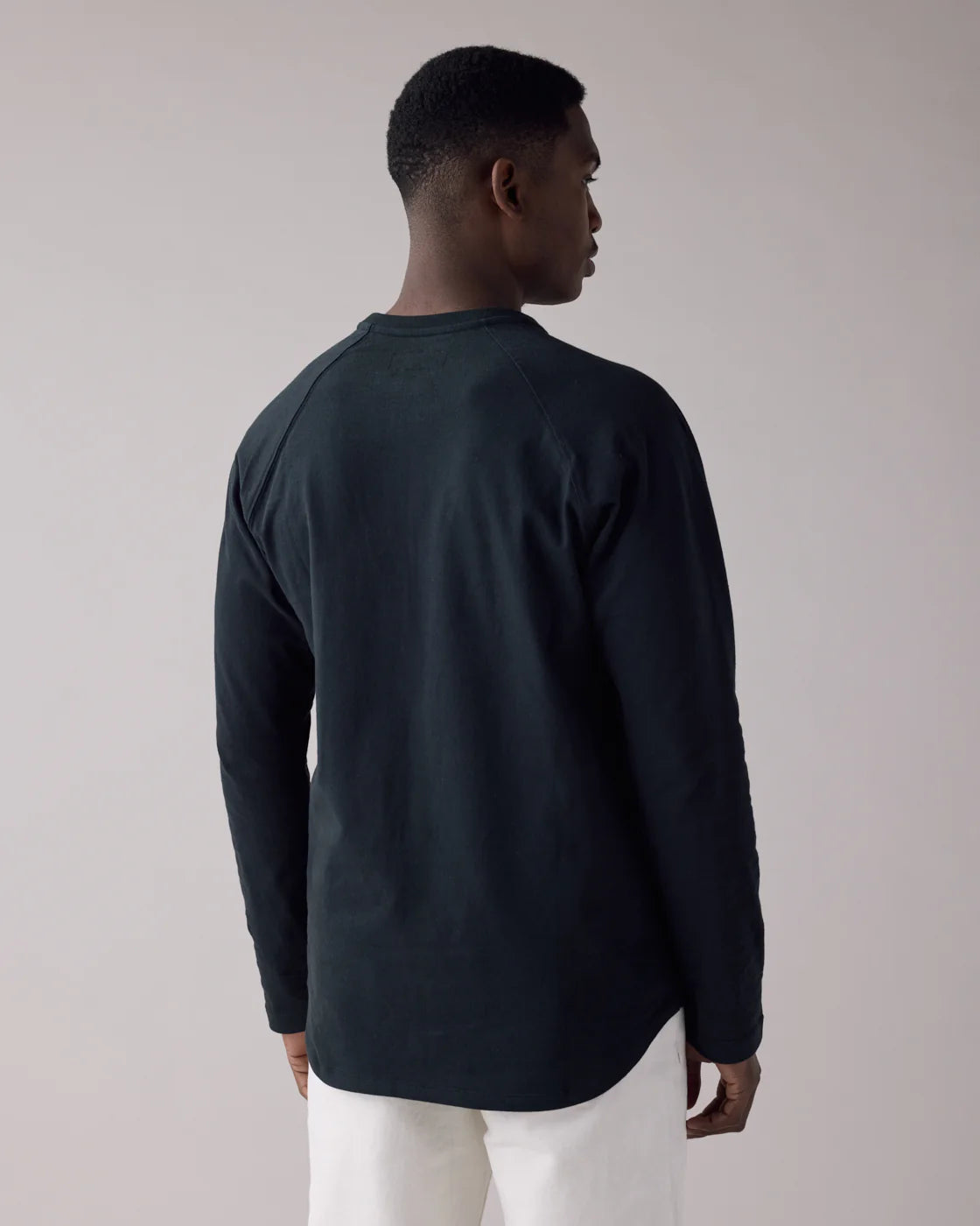 Anian - The Circular Henley