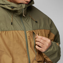 Load image into Gallery viewer, Fjallraven - High Coast Wind Jacket