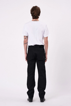 Load image into Gallery viewer, Neuw Denim - Ray Straight - Sharp Black