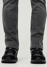 Load image into Gallery viewer, Duer - Performance Denim - Athletic Taper - Vintage Grey