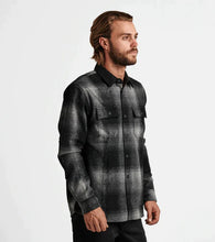 Load image into Gallery viewer, Roark - Nordsman Woven Flannel