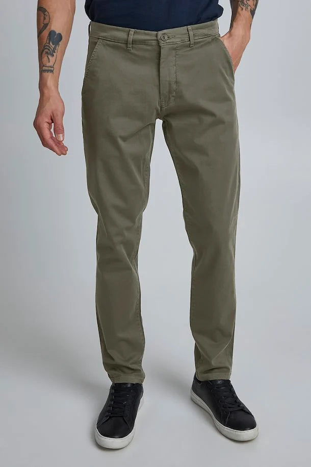Casual Friday - Viggo Chino Pants